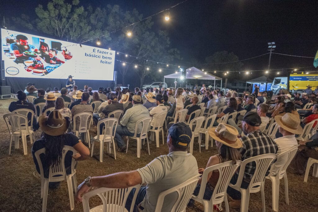 Cópia de CLZ_2479-230